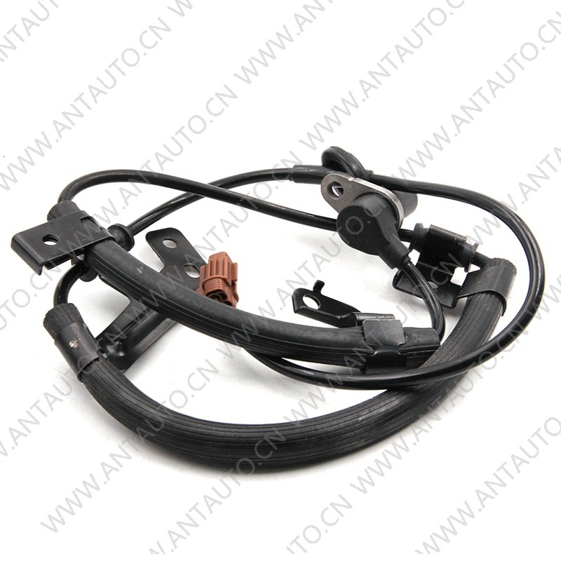 Датчик скорости вращения колес