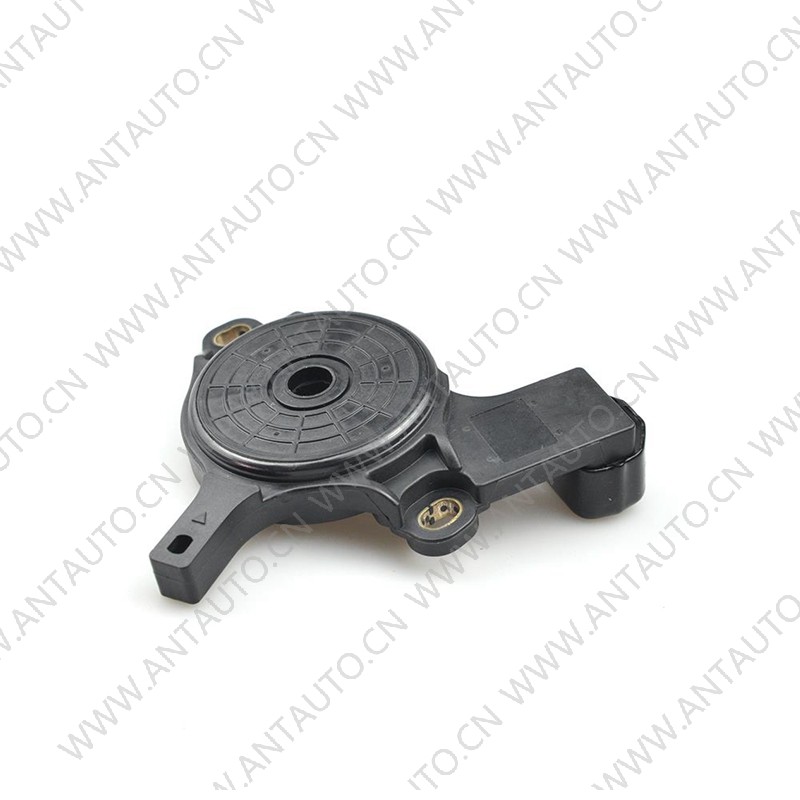 Предохранительный выключатель нейтрали / Range Sensor