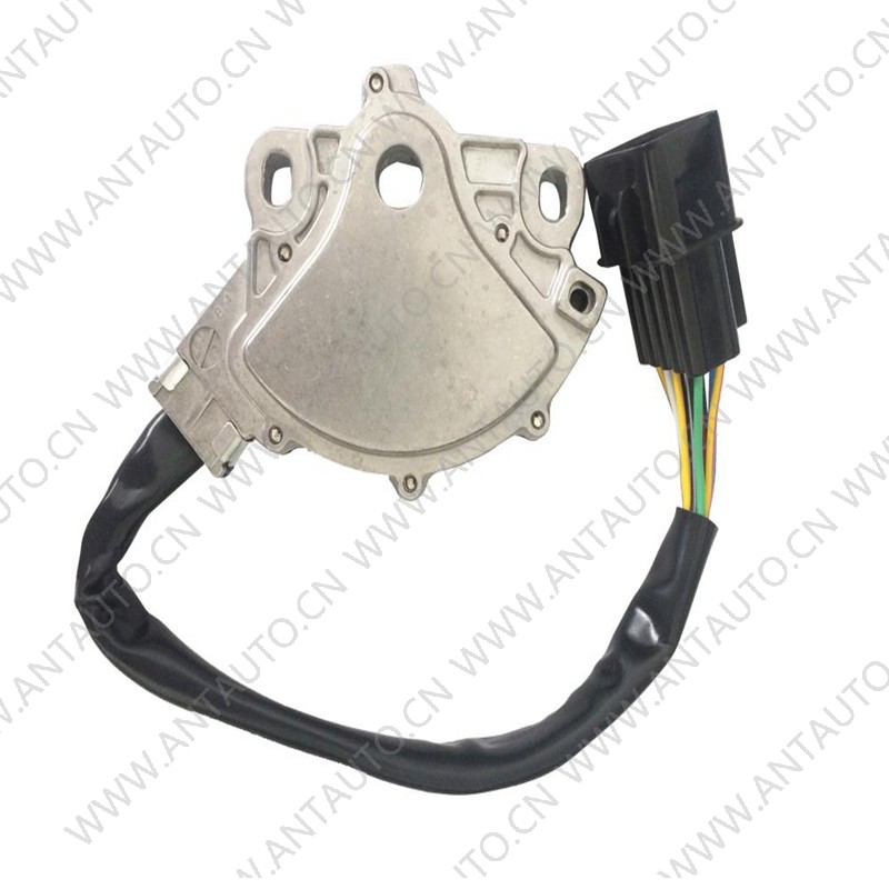 Предохранительный выключатель нейтрали / Range Sensor