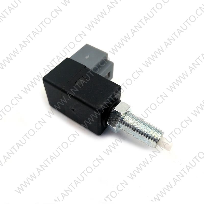 Выключатель стоп-сигнала